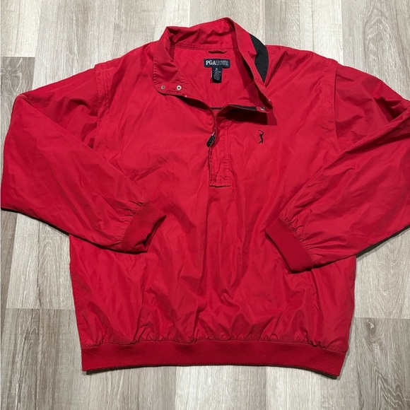 PGA Tour Men's Vibrant Red Windbreaker - Picture 1 of 7